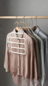 best non-slip clothes hangers